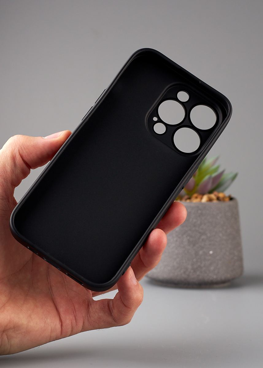 Силиконовый чехол Graphite для iPhone 14 Pro Max черный