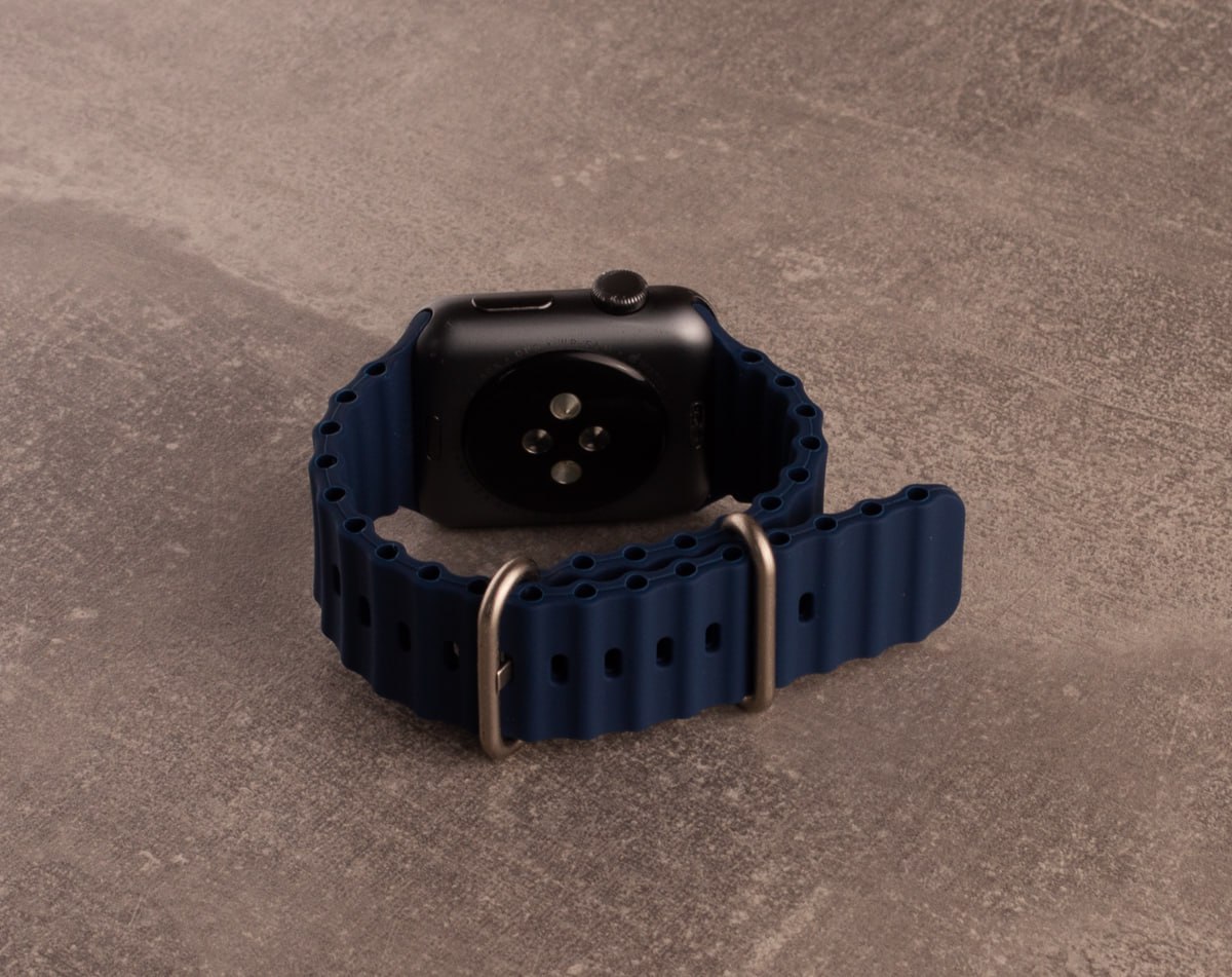 Ремешок для Apple Watch "Ocean Band" 38/40/41 мм темно-синий