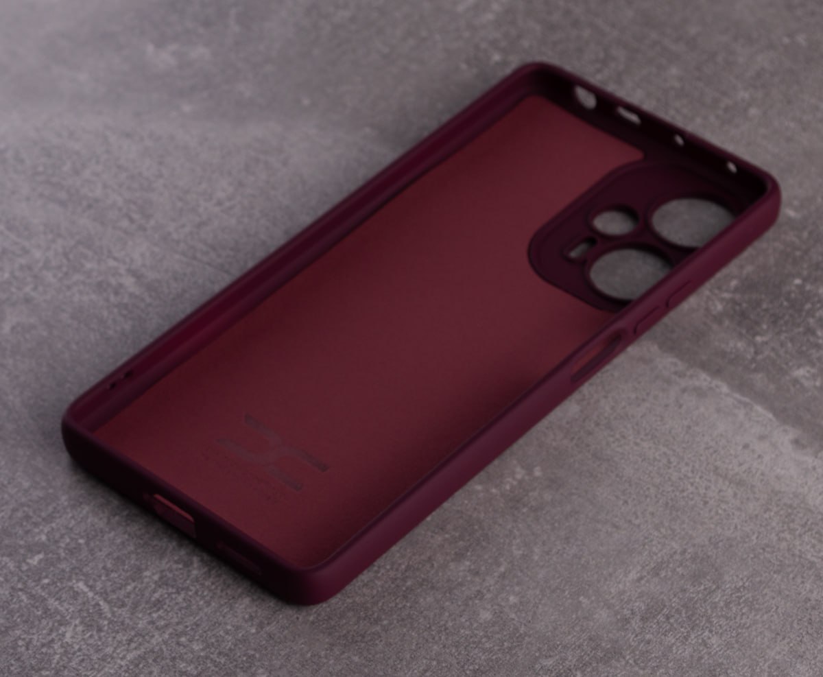 Силиконовый чехол SOFT Silicone Case для Xiaomi Poco F5 (без лого) бордовый