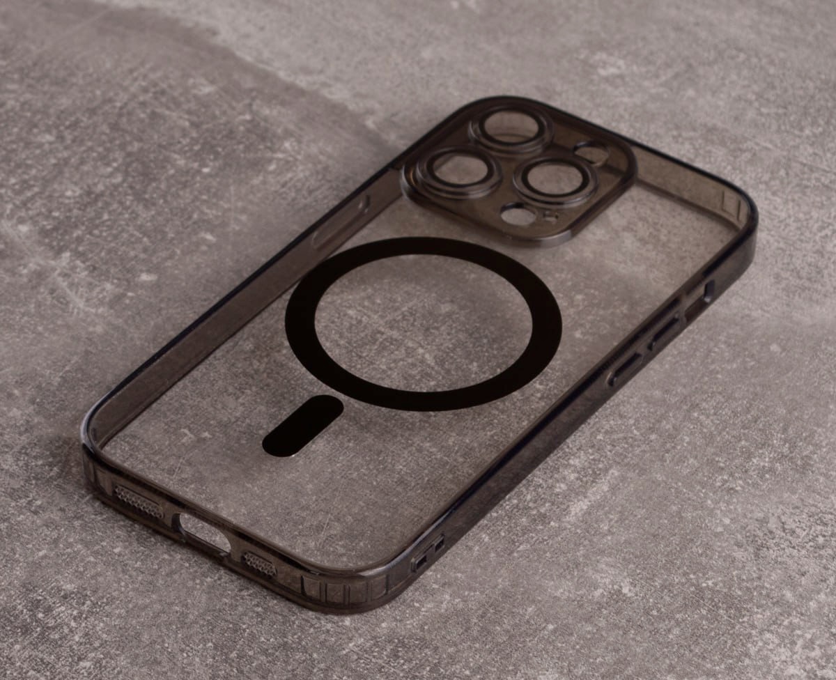 Силиконовый чехол SHADE PHONE с поддержкой MagSafe для iPhone 14 Pro черный