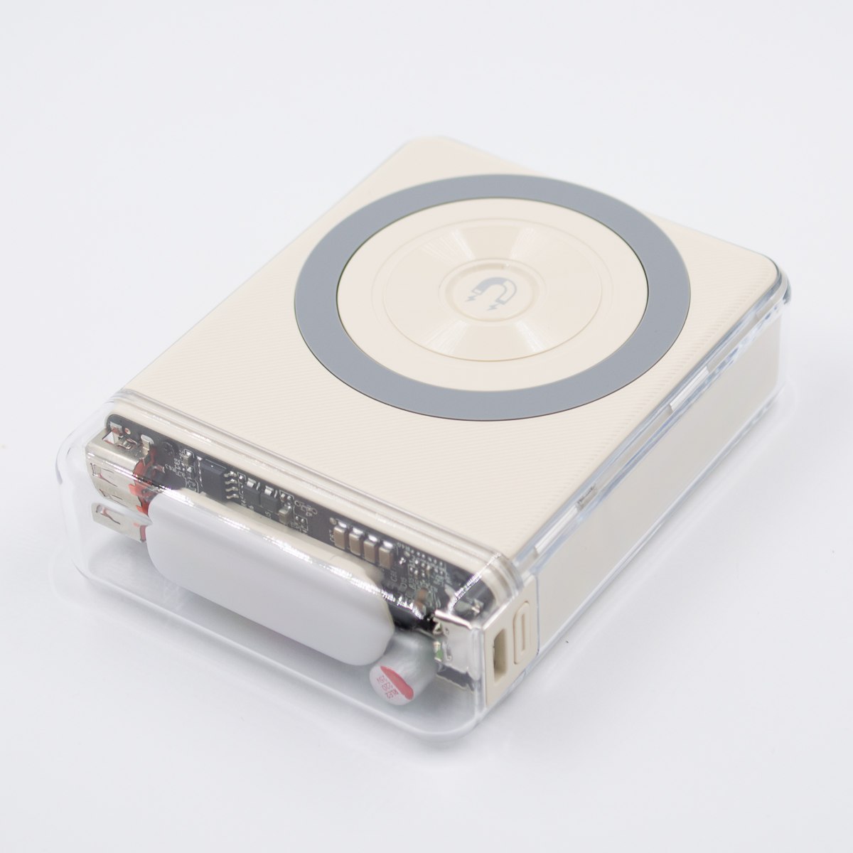 АКБ PowerBank с поддержкой MagSafe DC DP-F23 (10000 mAh) Fast Charging бежевый