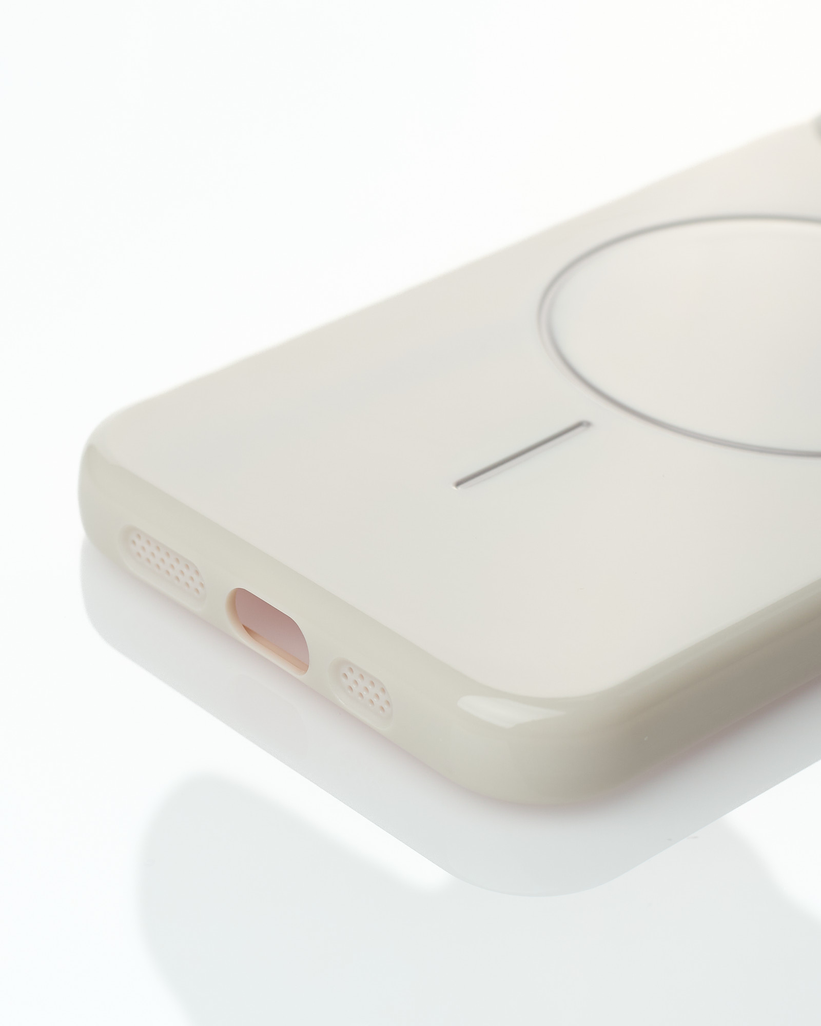 Силиконовый чехол Slim Ring Glamour с поддержкой MagSafe для iPhone 11 Pro Max natural titanium