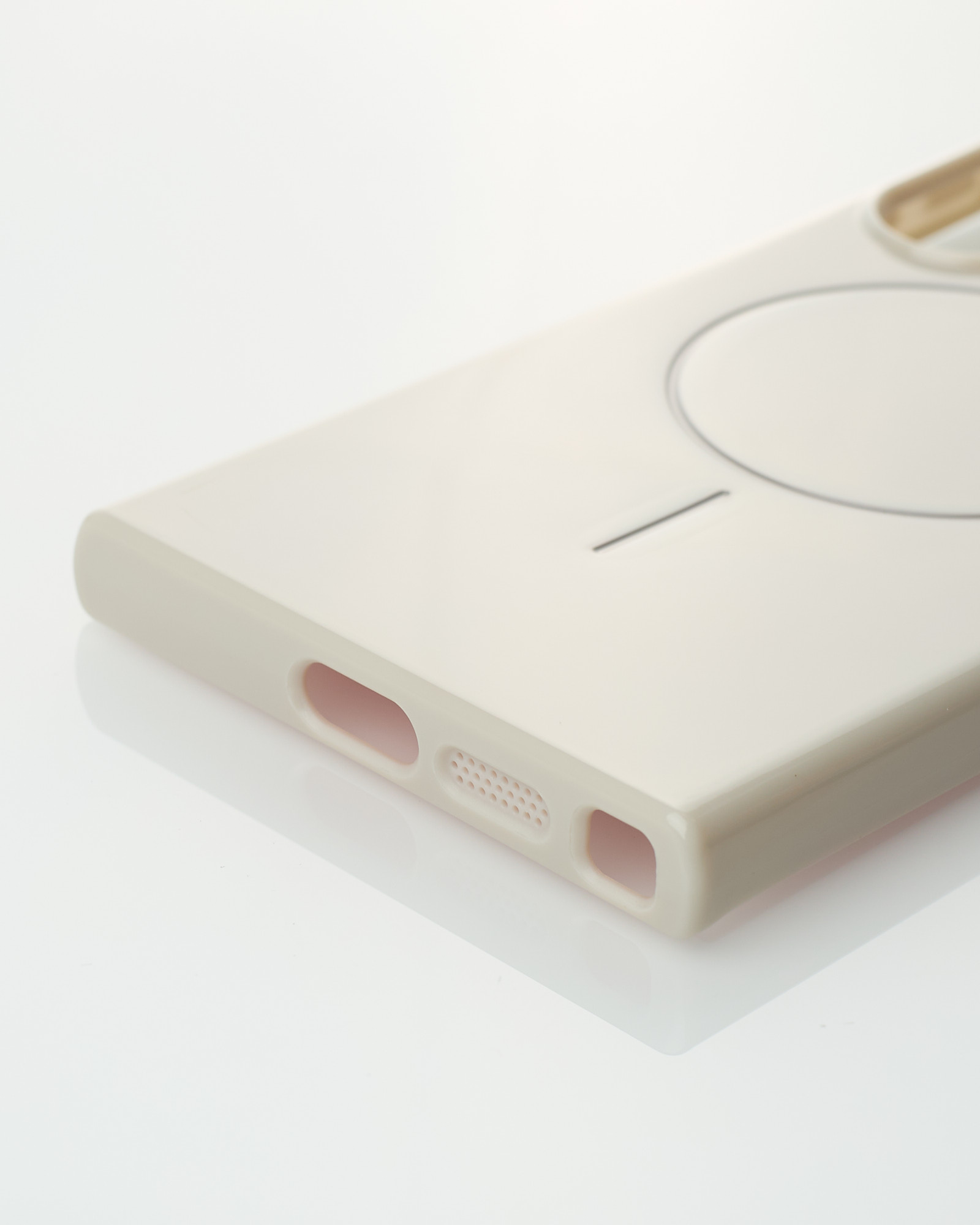 Силиконовый чехол Slim Ring Glamour с поддержкой MagSafe для Samsung S23 Ultra natural titanium