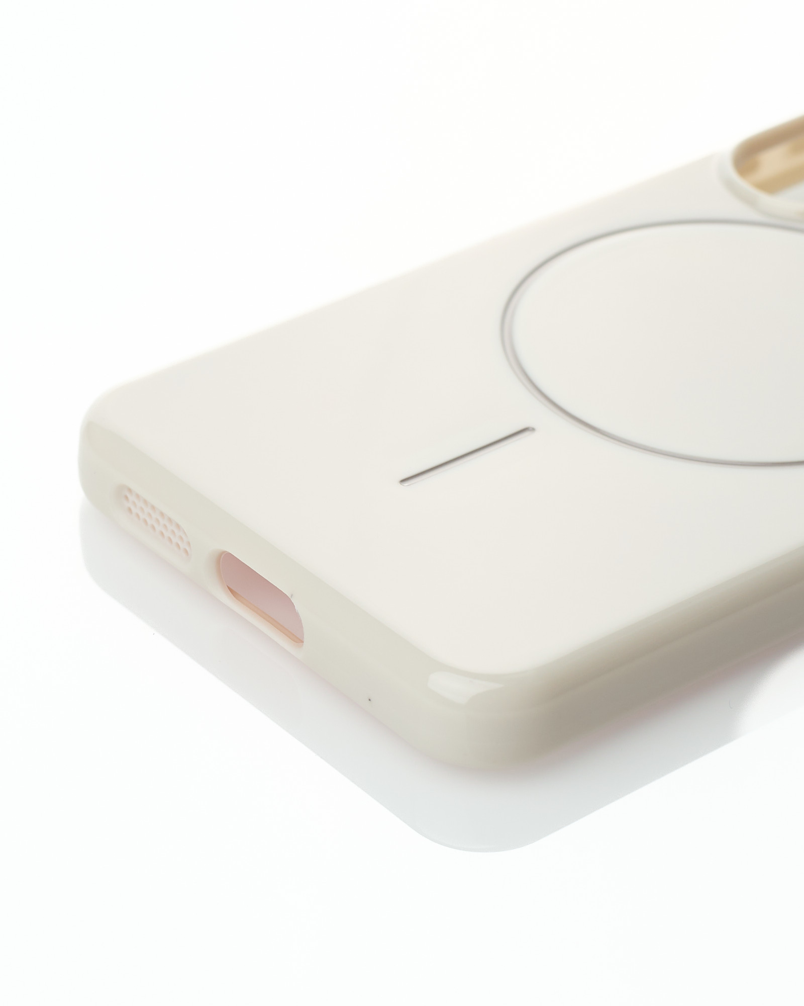 Силиконовый чехол Slim Ring Glamour с поддержкой MagSafe для Samsung S25 natural titanium