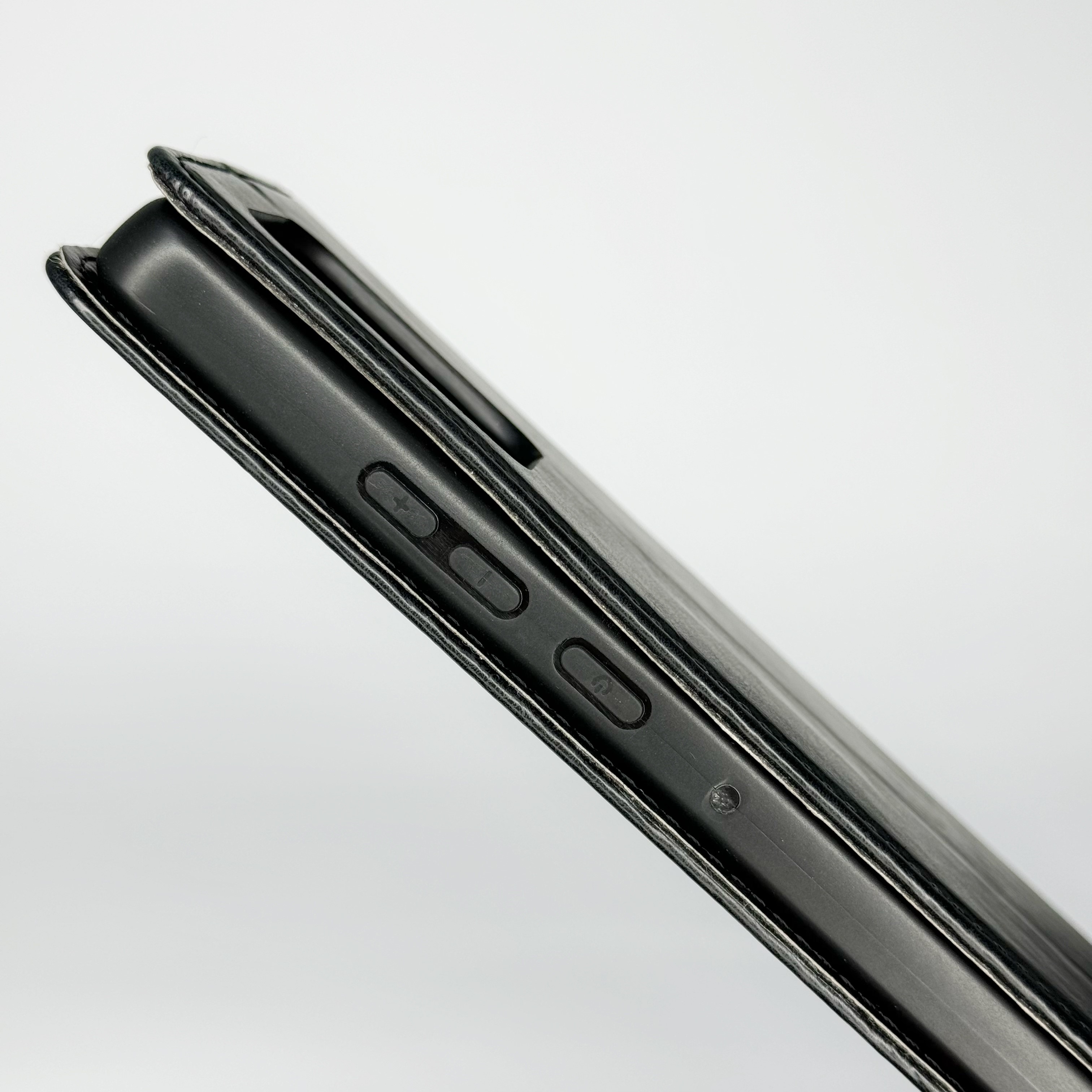 чехол-книга DC ELEGANT для Motorola G86 черный