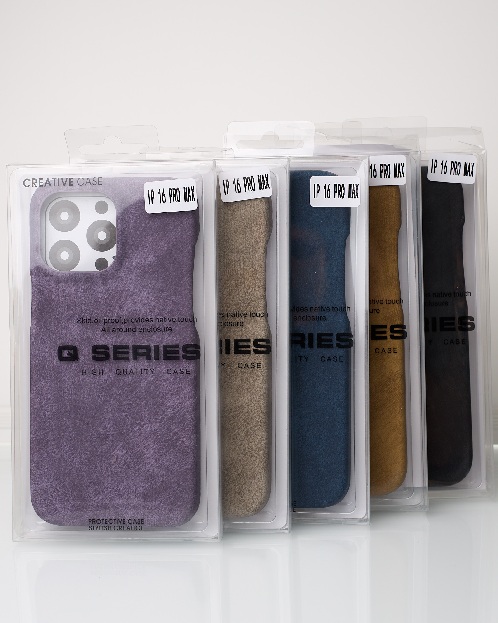 Чехол LEATHER Case для iPhone 15 deep purple