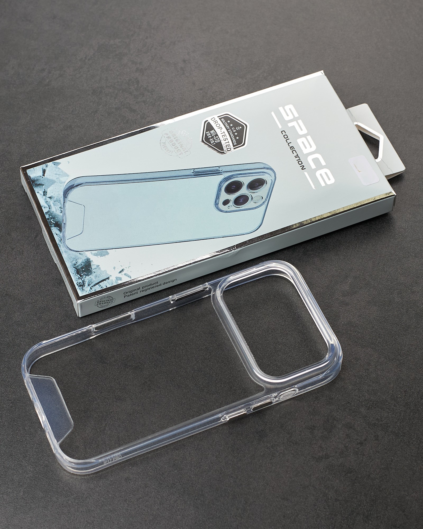 Силиконовый чехол Space Case (1st Gen) для iPhone 18 Pro Max прозрачный