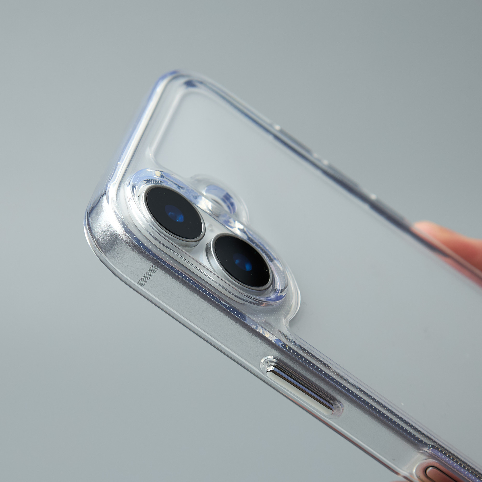 Чехол Space Case (2nd Gen) для iPhone 16 Plus прозрачный