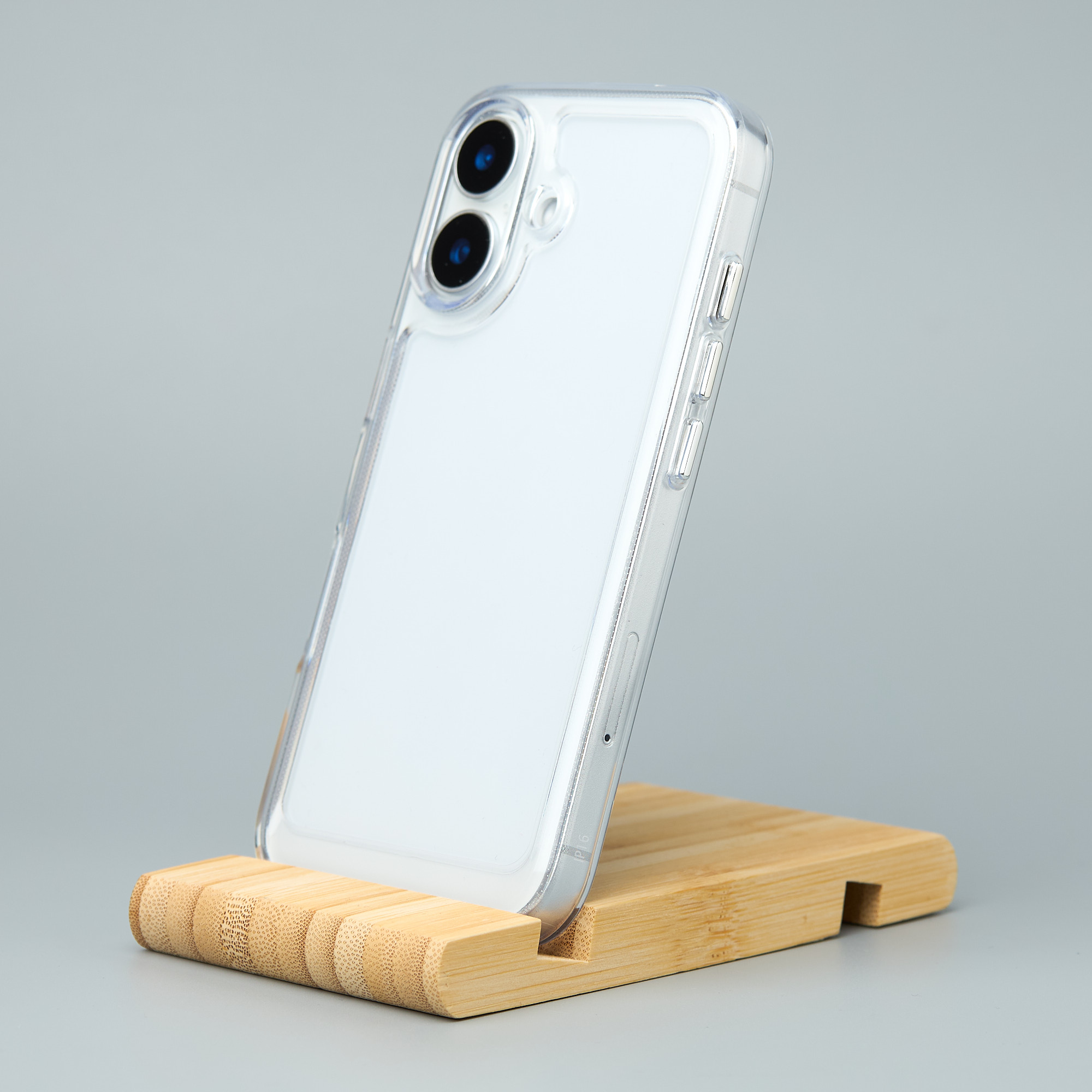 Чехол Space Case (2nd Gen) для iPhone 16 прозрачный