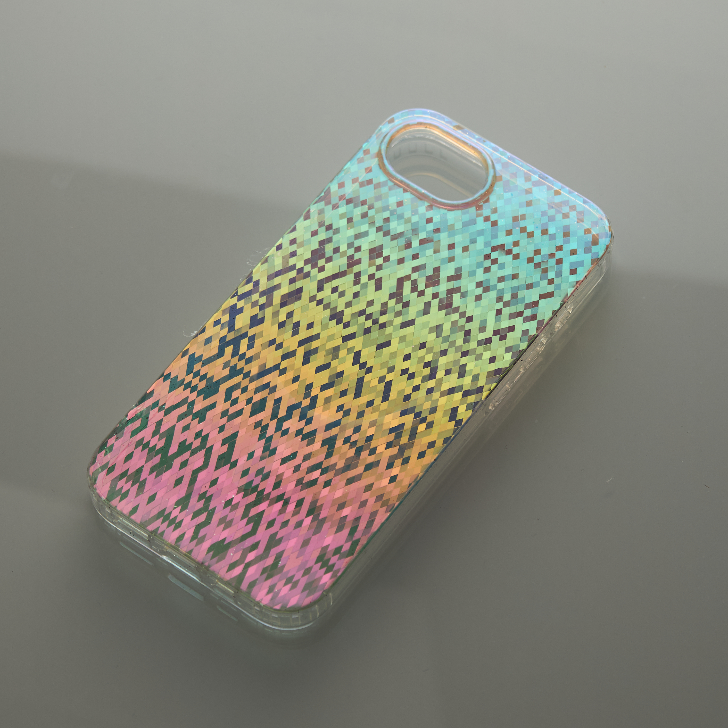 Полиуритановый чехол Prism с поддержкой MagSafe для iPhone 16E