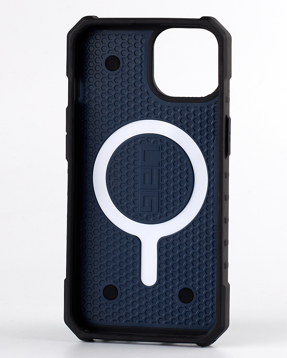 Противоударный чехол UAG с поддержкой MagSafe для IPhone 14 Plus midnight blue