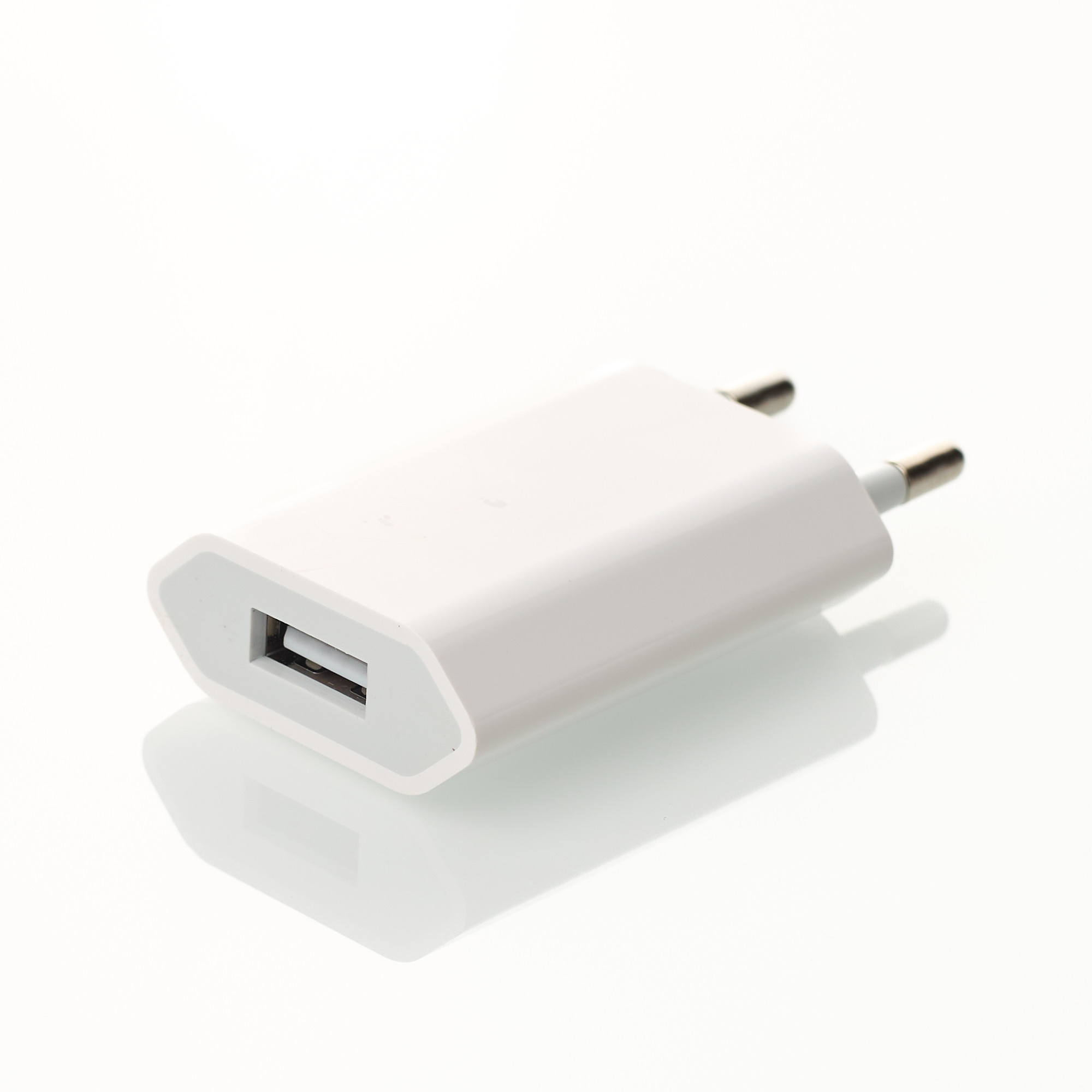 СЗУ блок (1 USB / 5W / 1A) прямоугольник (тех.пак.) белый