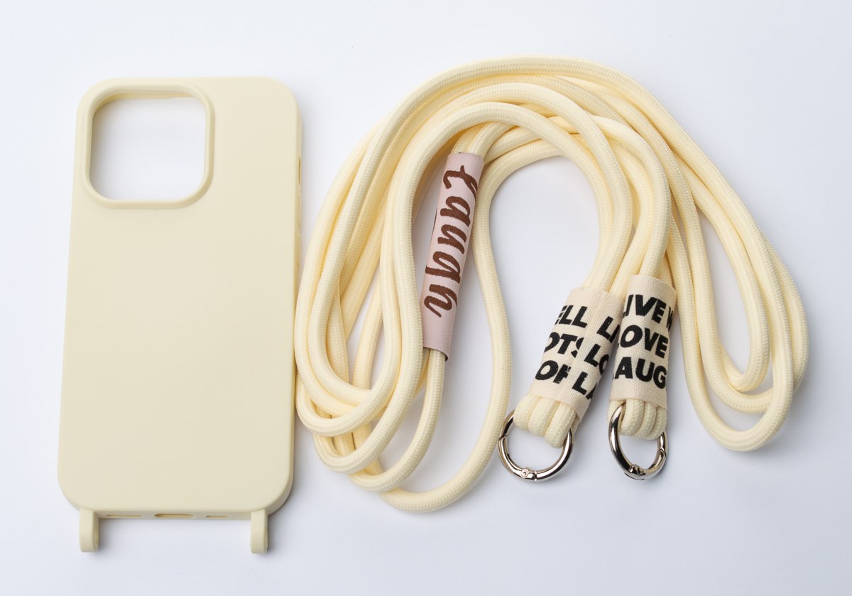 Силиконовый чехол CORD для iPhone 14 бежевый