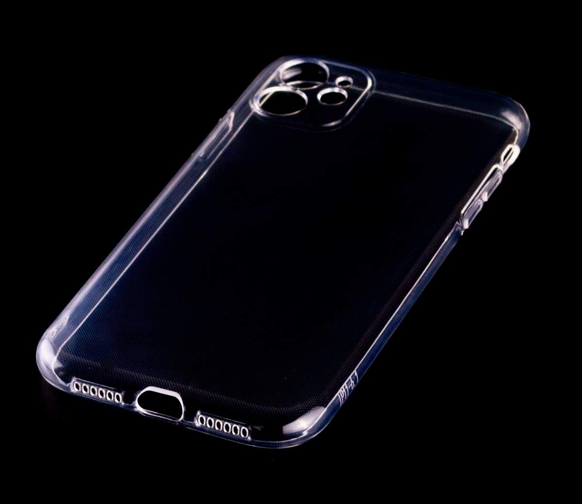 Силиконовый чехол CRYSTAL CASE для iPhone 11 прозрачный