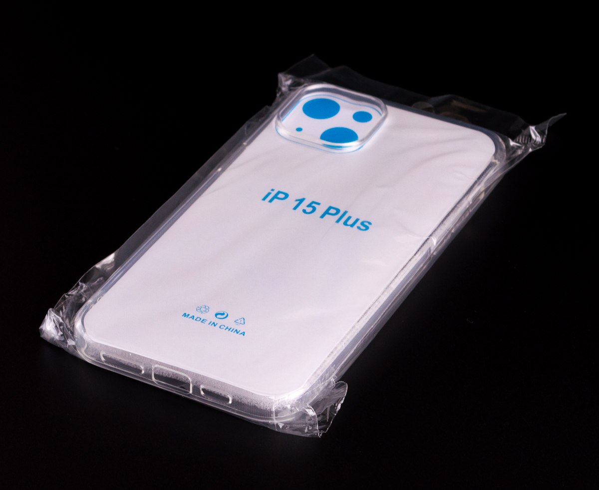 Силиконовый чехол CRYSTAL CASE для iPhone 15 Plus прозрачный