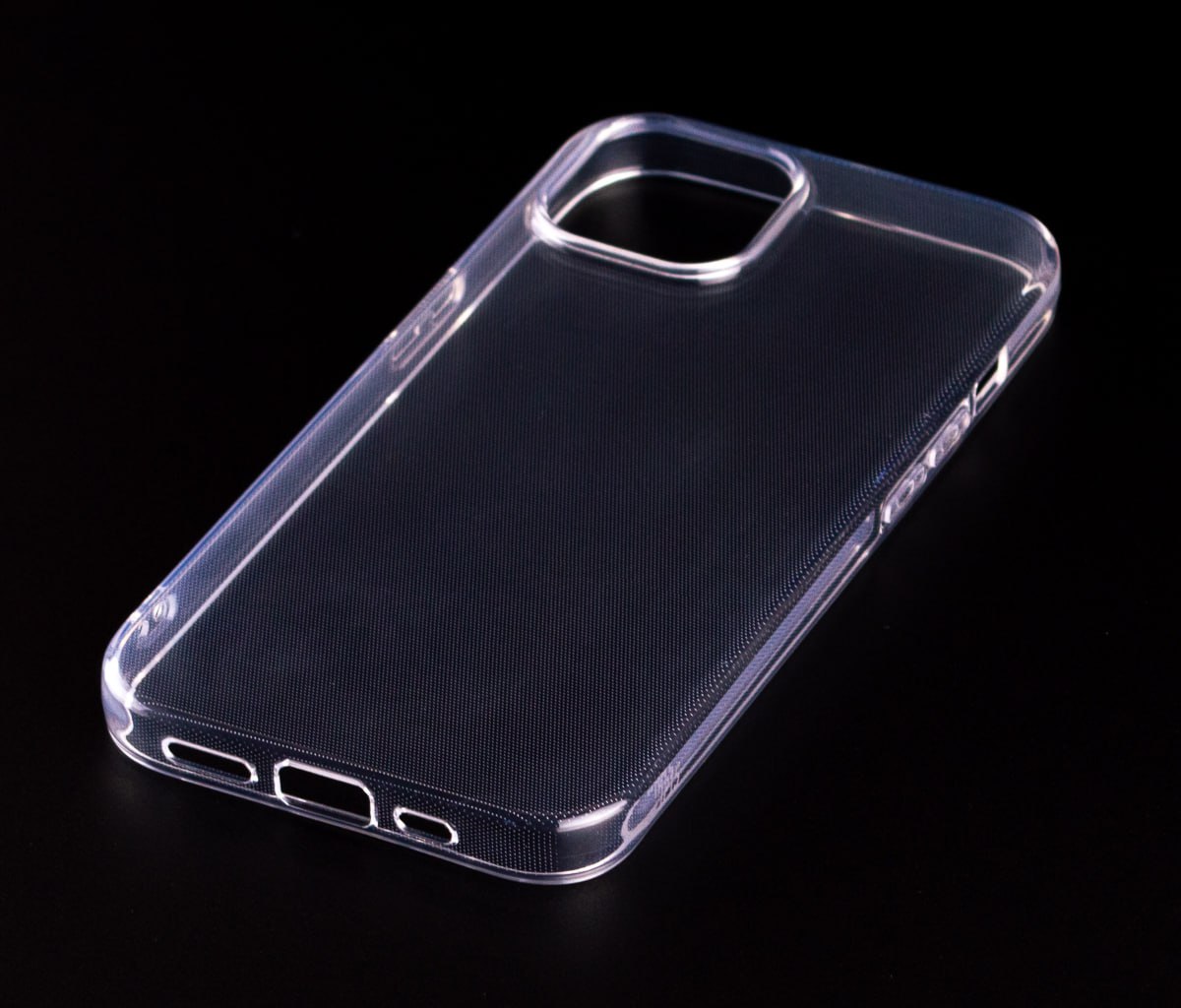 Силиконовый чехол CRYSTAL CASE для iPhone 15 прозрачный