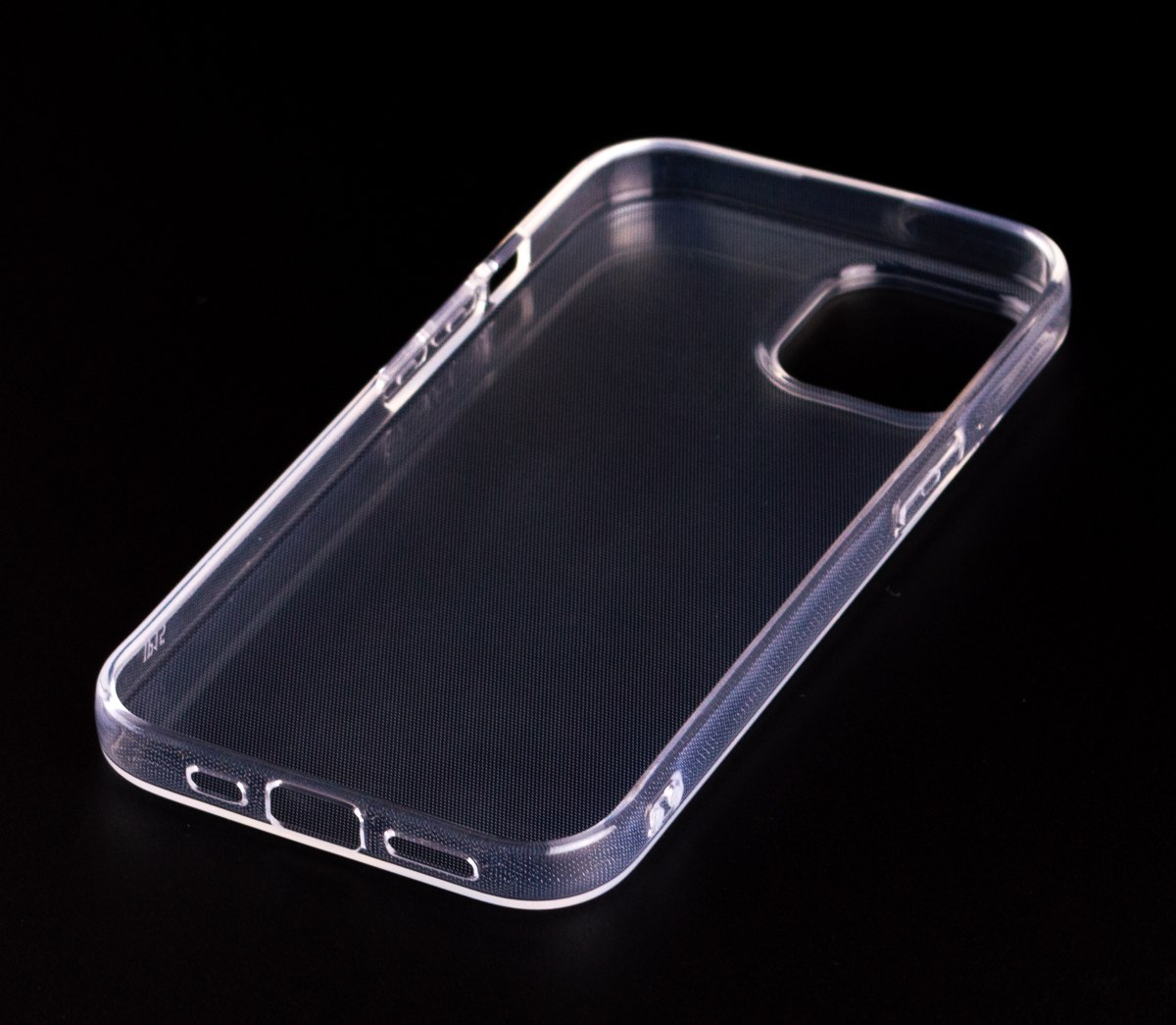 Силиконовый чехол CRYSTAL CASE для iPhone 15 прозрачный