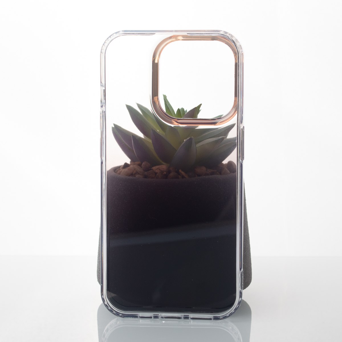 Силиконовый чехол GRADIENT для iPhone 13 Pro черный