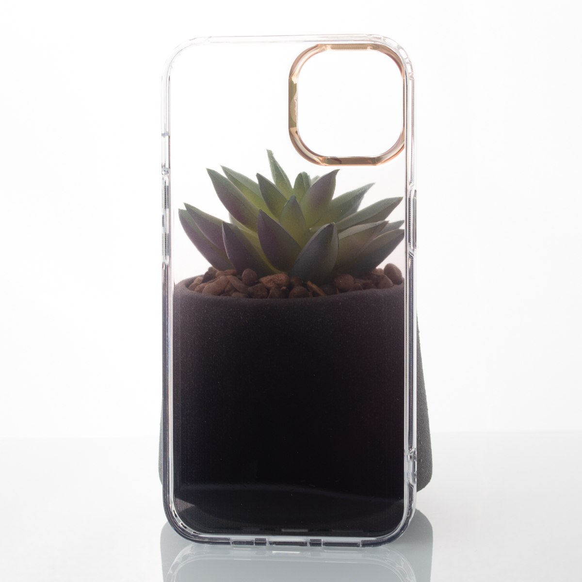 Силиконовый чехол GRADIENT для iPhone 15 черный