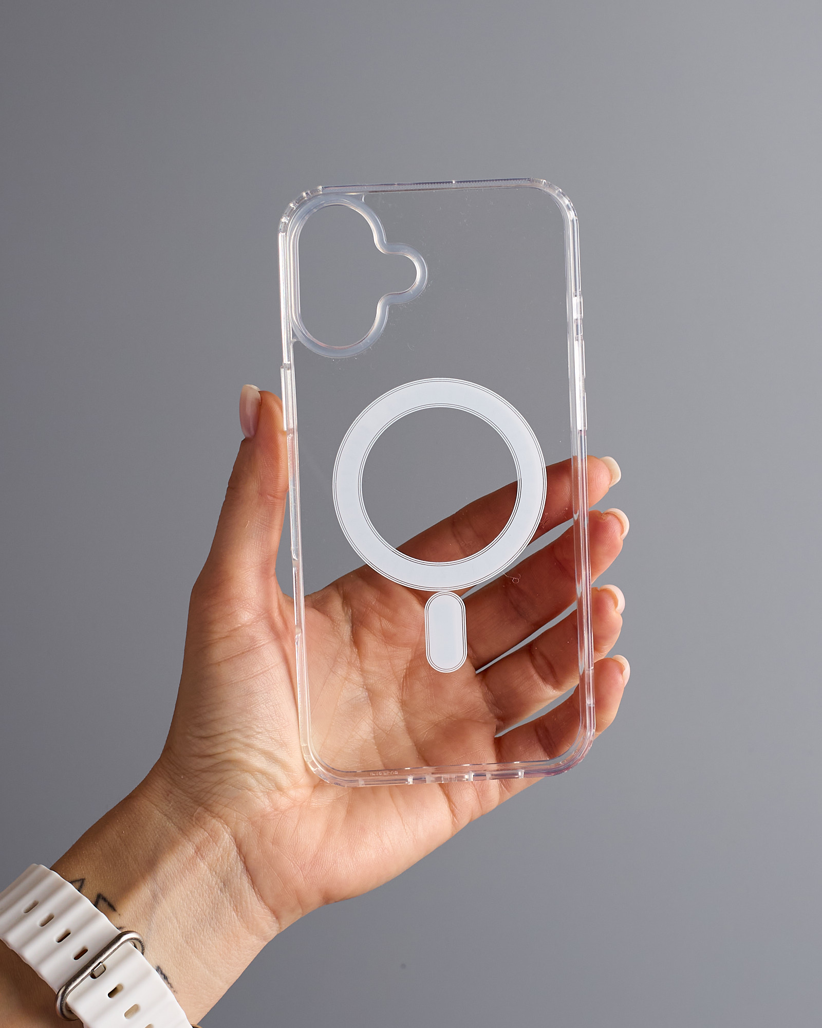 Силиконовый чехол MagSafe CLEAR для iPhone 16 Прозрачный