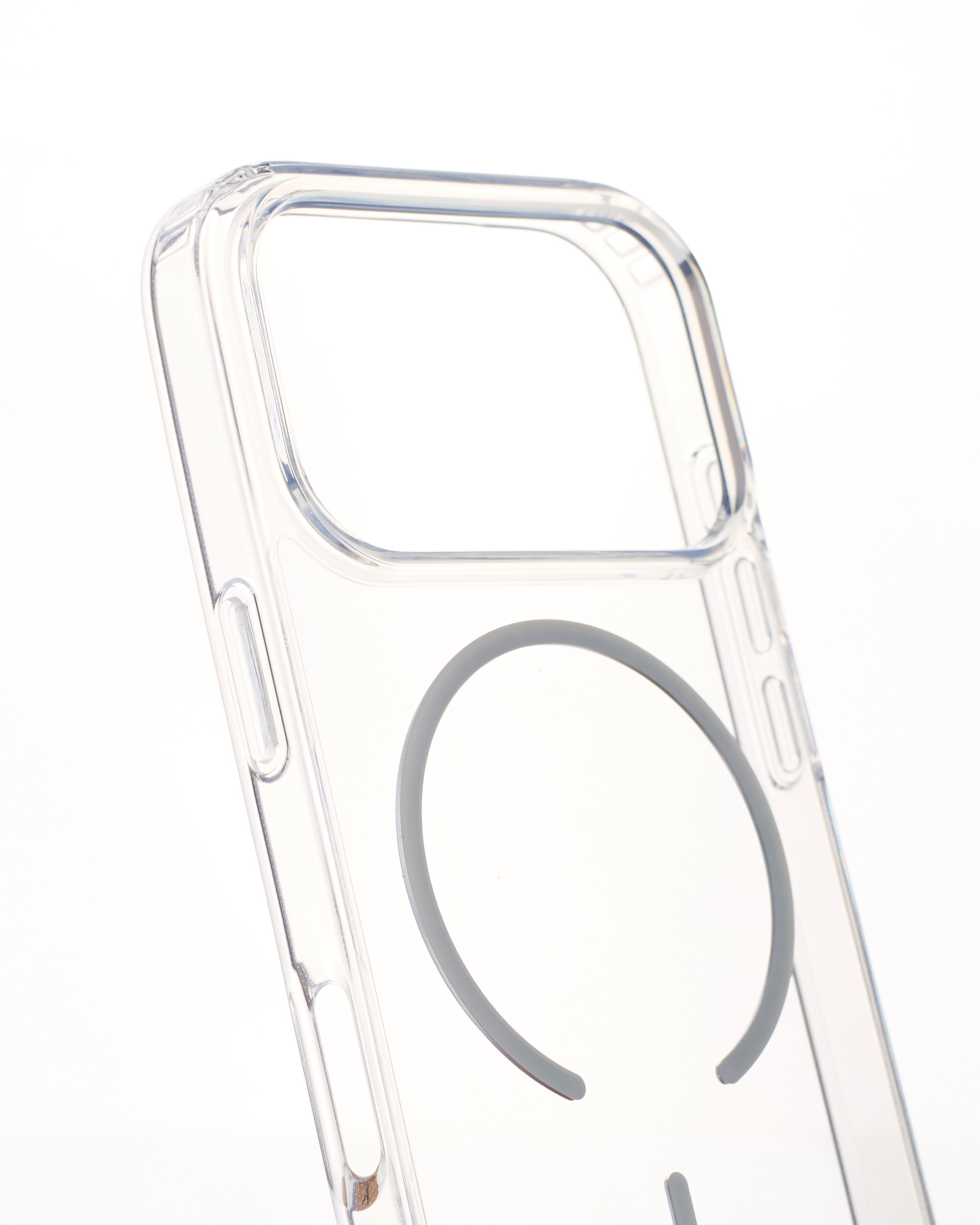 Силиконовый чехол CLEAR с поддержкой MagSafe для iPhone 18 Pro Max Прозрачный