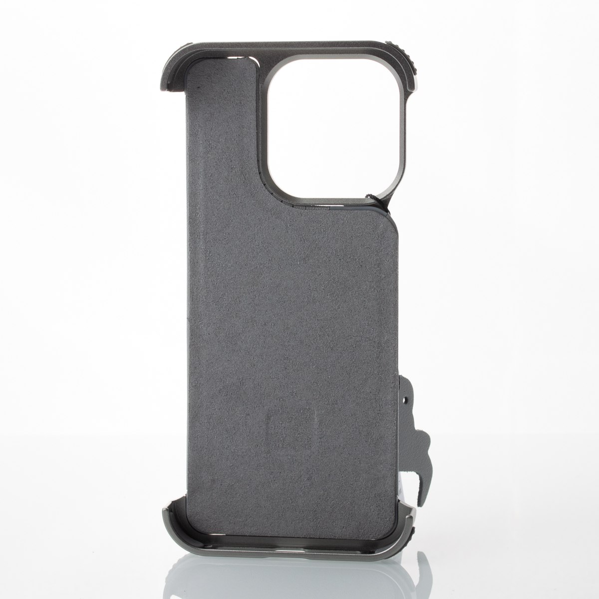 Металлический чехол LEATHER METAL FRAME с поддержкой MagSafe для iPhone 15 Pro Max серый