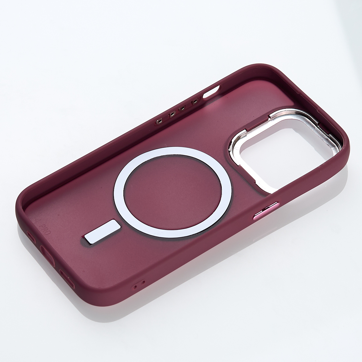 Силиконовый чехол MATTE с поддержкой MagSafe для iPhone 15 Pro Max burgundy