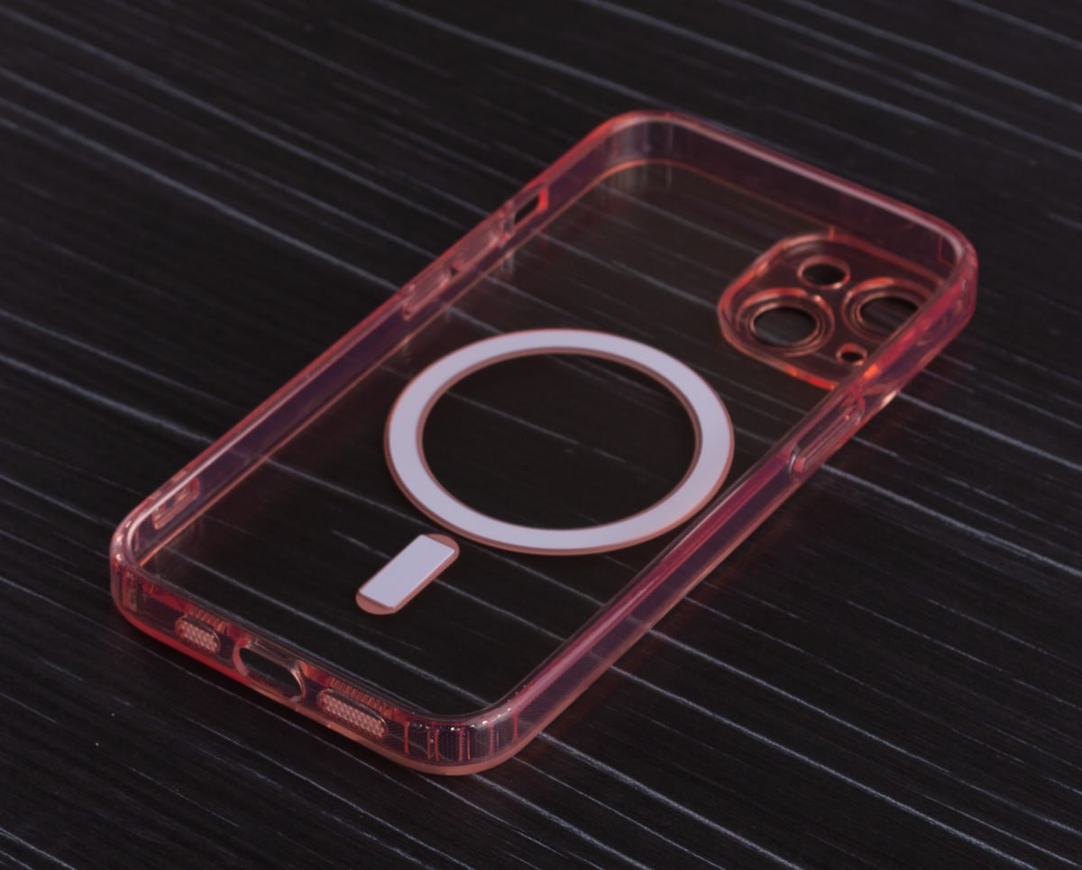Силиконовый чехол SHADE PHONE с поддержкой MagSafe для iPhone15 розовый