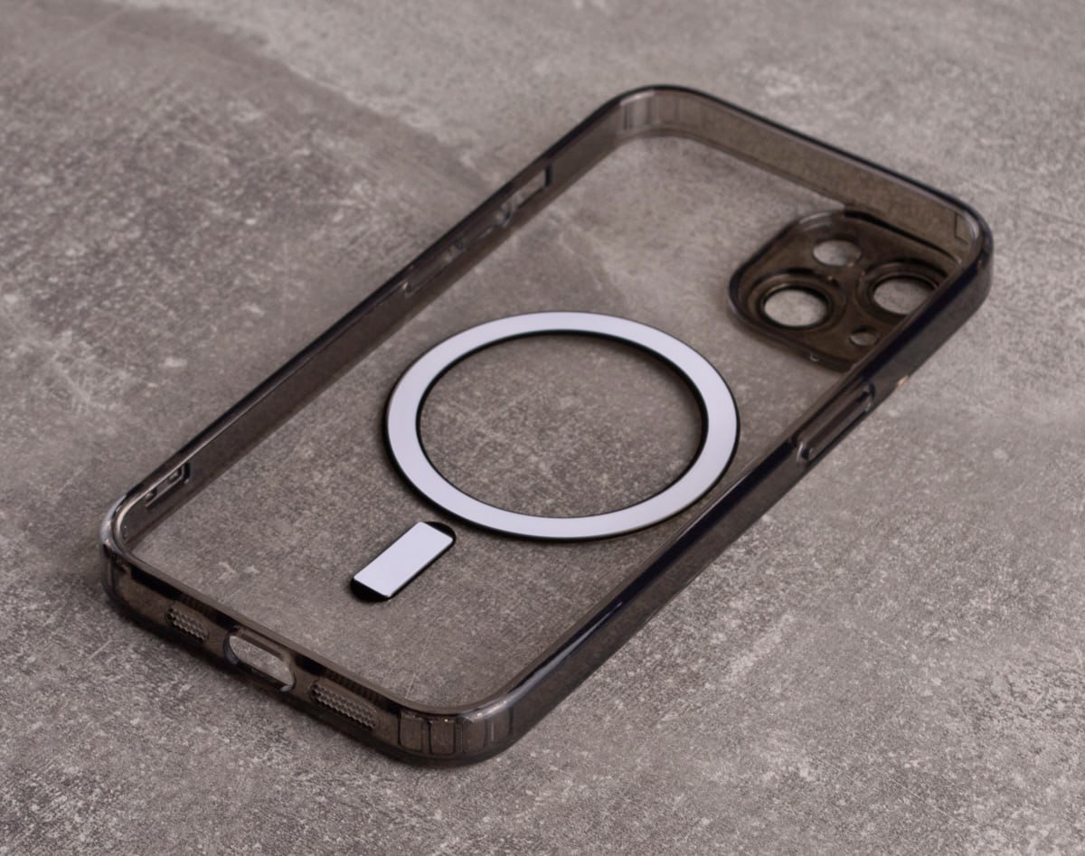 Силиконовый чехол SHADE PHONE с поддержкой MagSafe для iPhone15 Plus черный