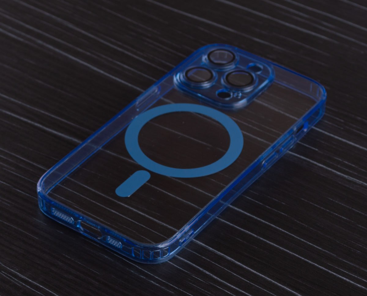 Силиконовый чехол SHADE PHONE с поддержкой MagSafe для iPhone 15 Pro синий