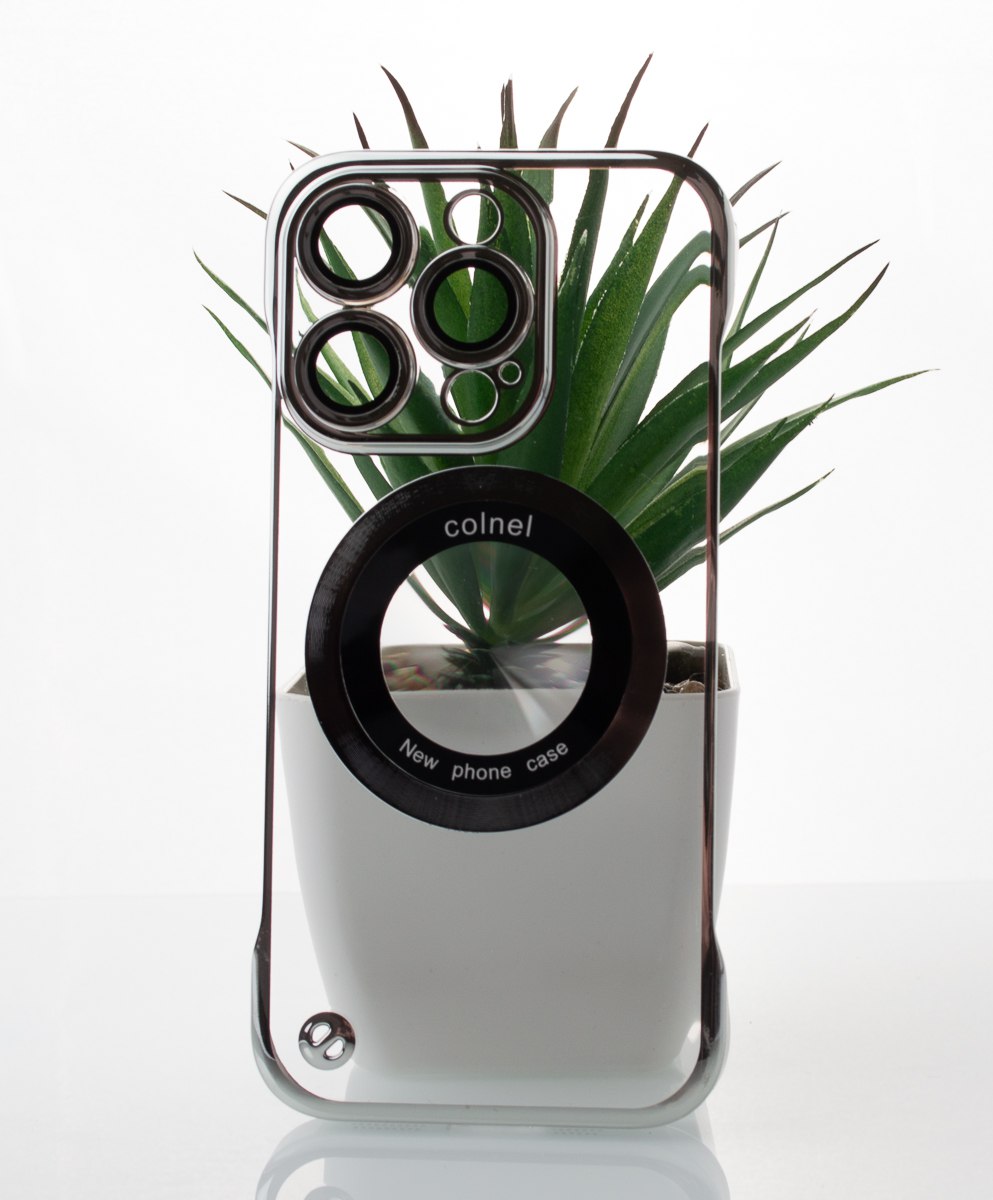 Пластиковый чехол SLIM CASE с поддержкой MagSafe для iPhone 14 Pro Max серебряный