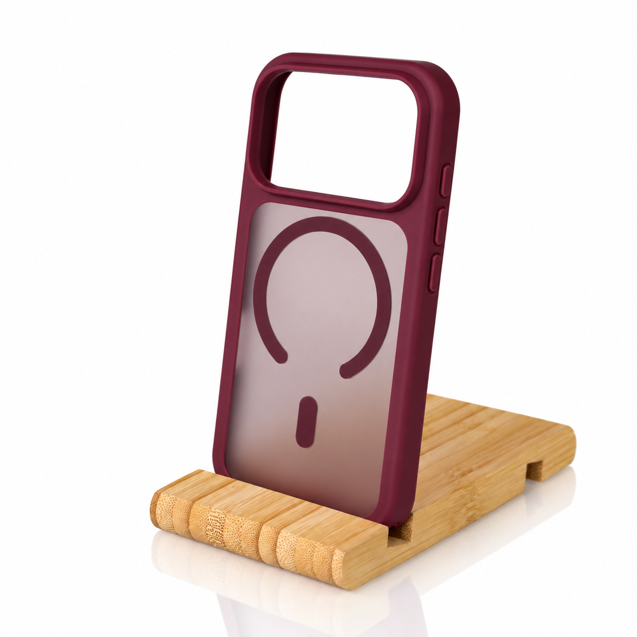 Силиконовый чехол MATTE с поддержкой MagSafe для iPhone 18 Pro burgundy