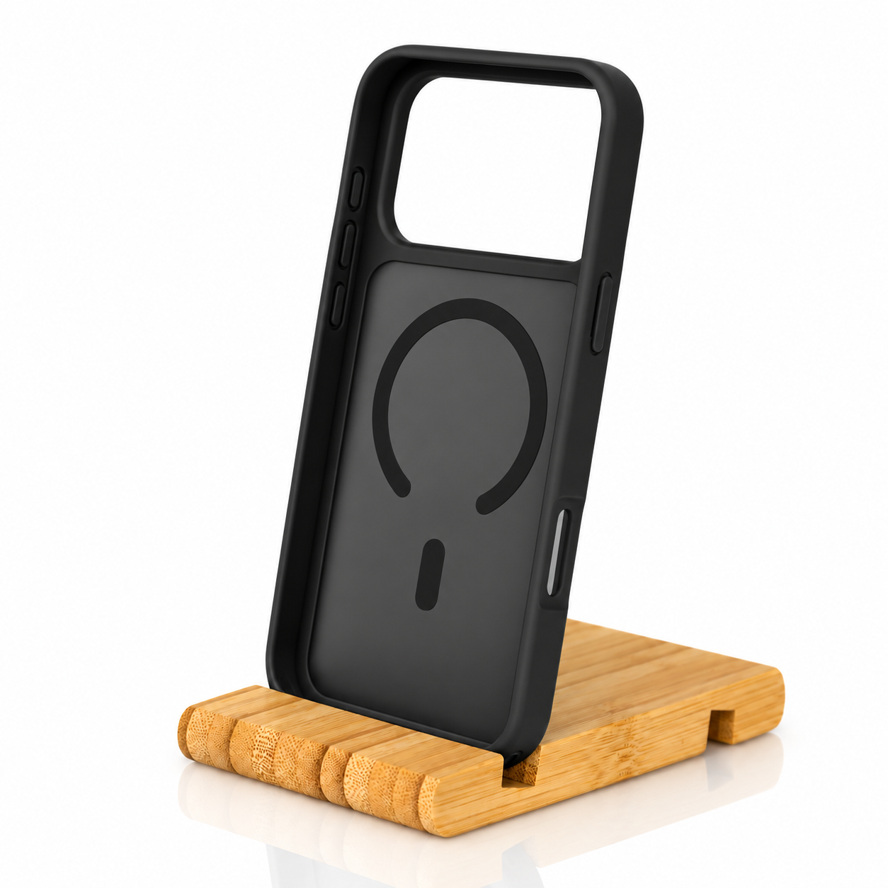 Силиконовый чехол MATTE с поддержкой MagSafe для iPhone 18 Pro Max classic black