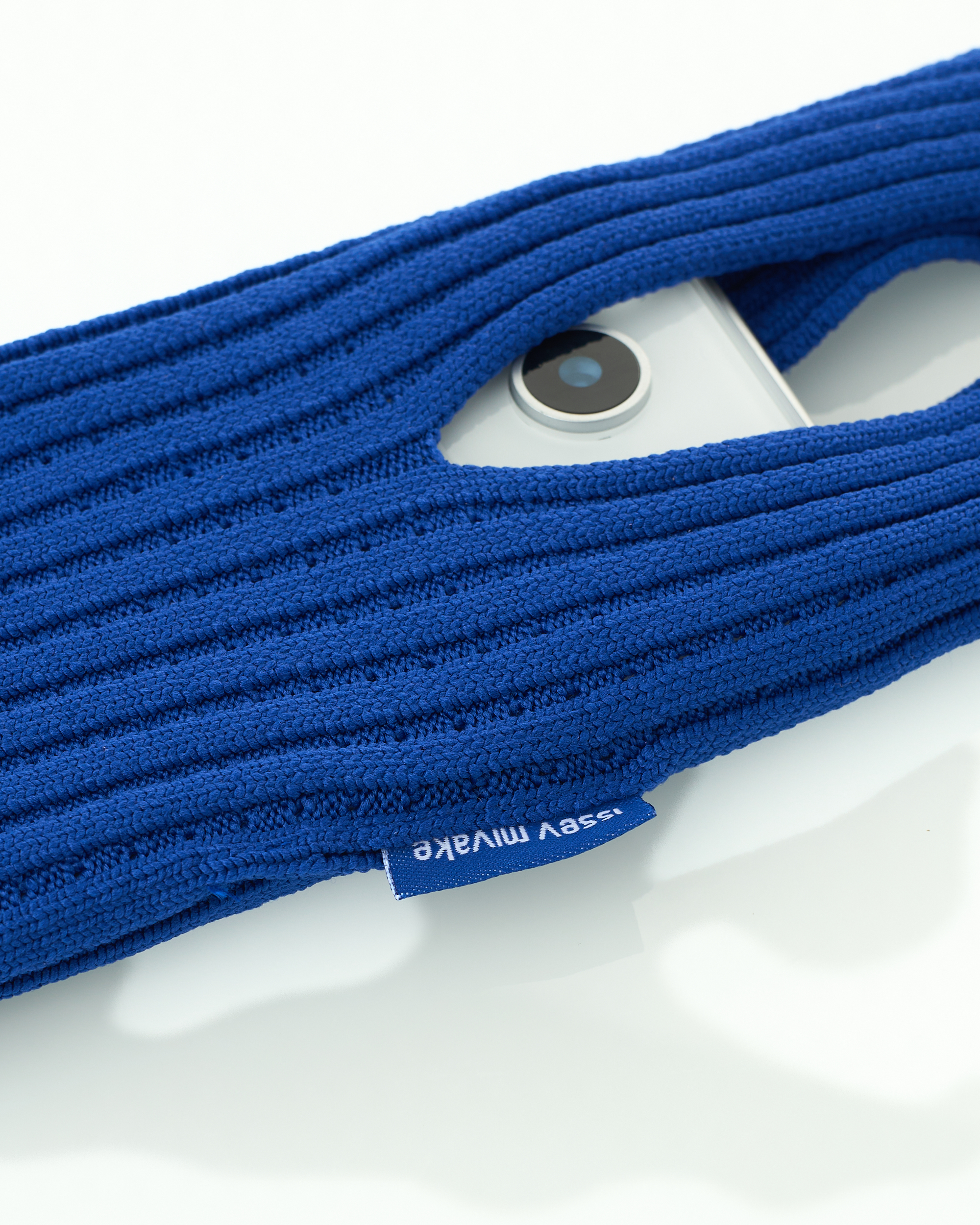 Вязаная сумка Pleated Pocket для iPhone (40 см) sapphire